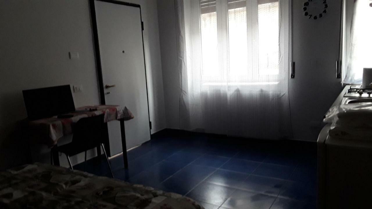 Archimede Apartment Pavia Exterior photo